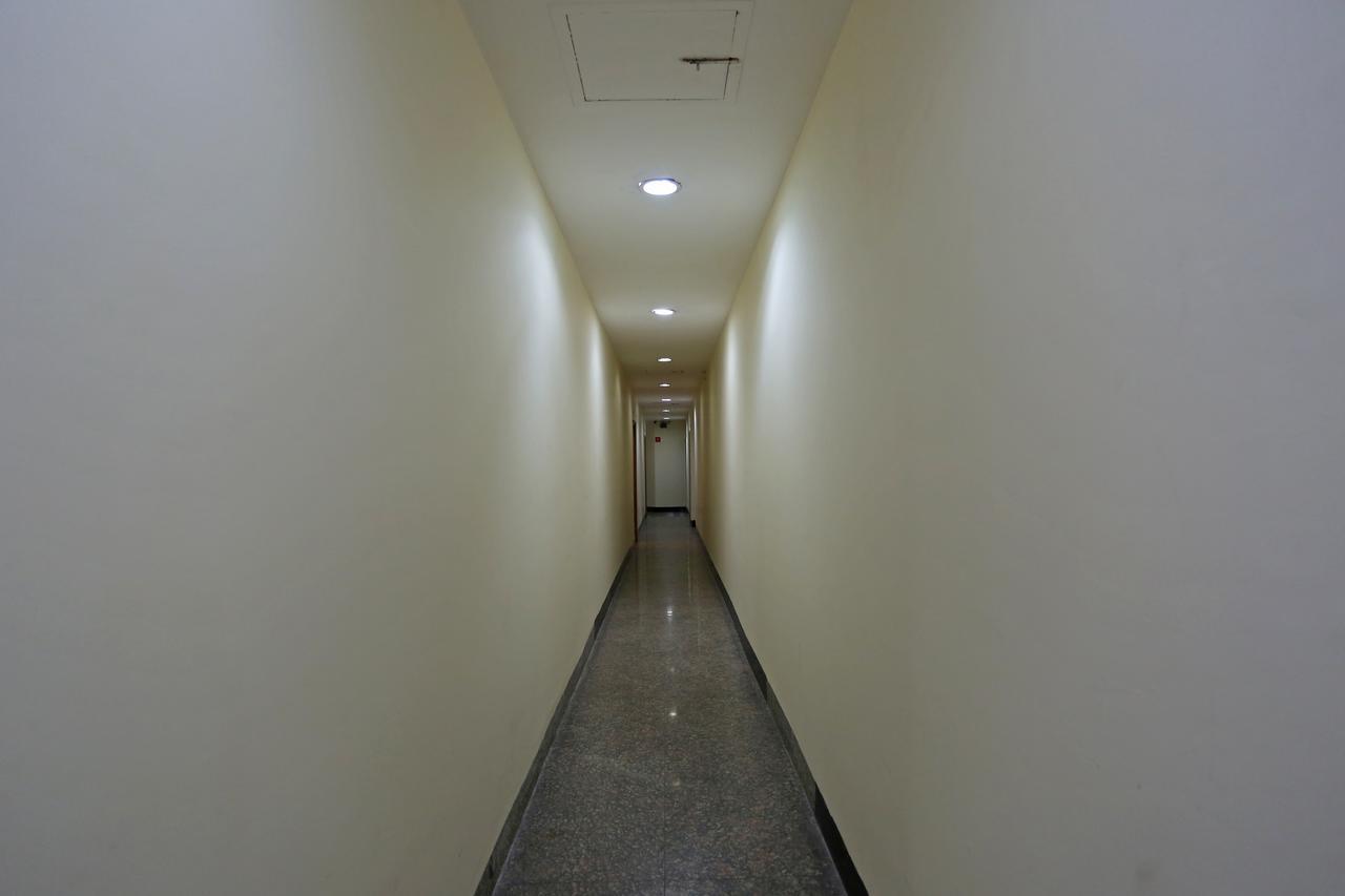 Oyo 714 Hotel De Plaza Új-Delhi Kültér fotó